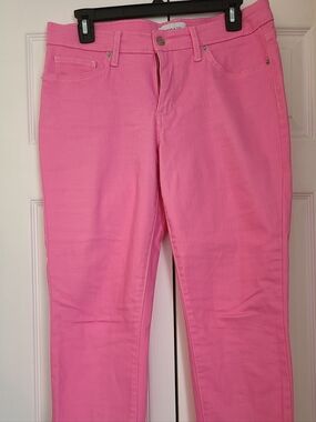 Women's Pink Cropped Jeans